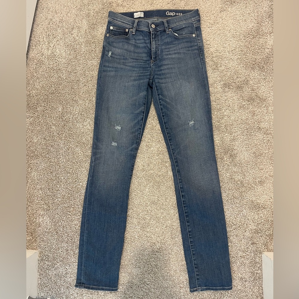 Gap slim straight jeans (29R)